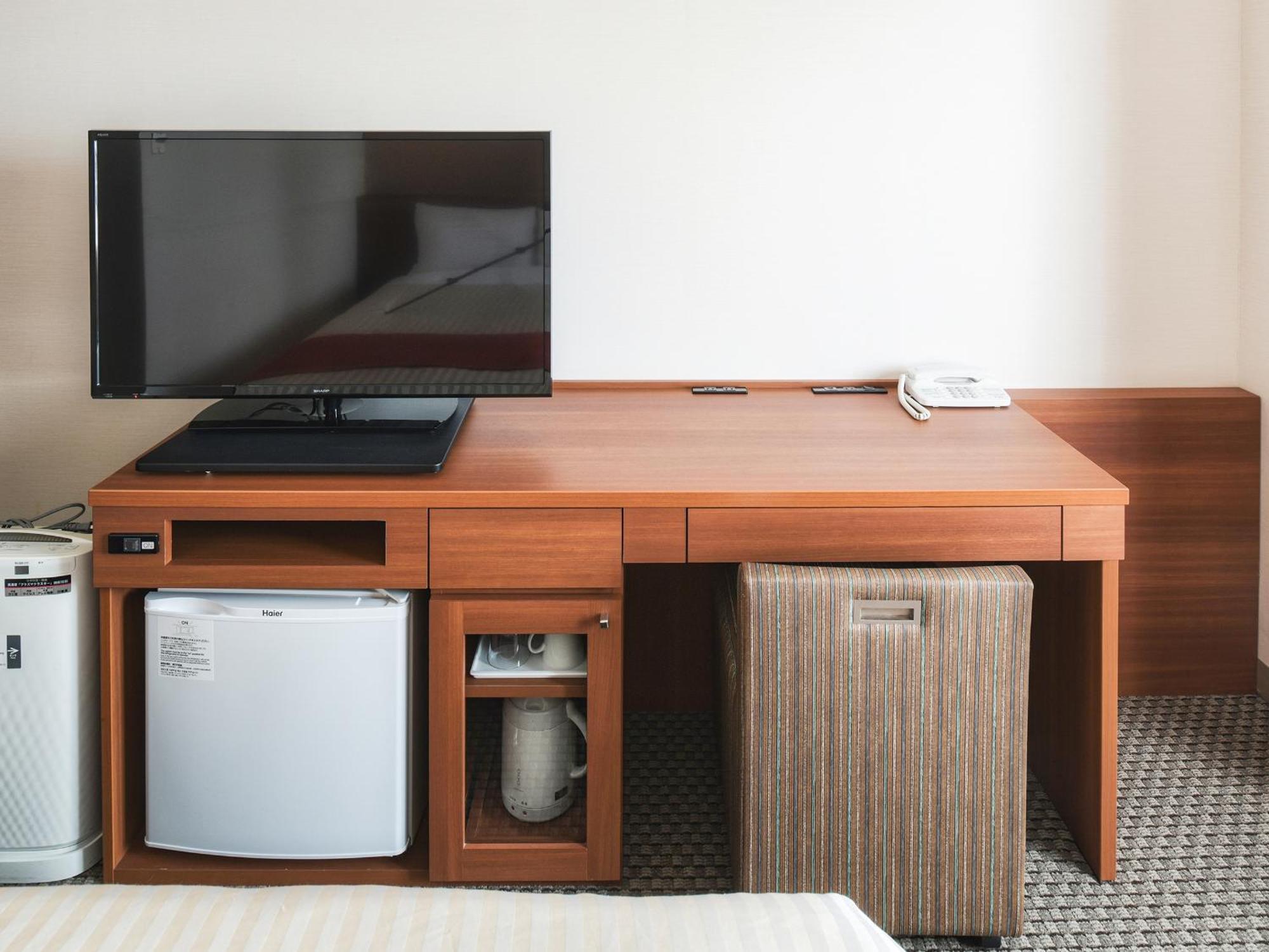 Vessel Inn Yachiyo Katsudai Station Extérieur photo