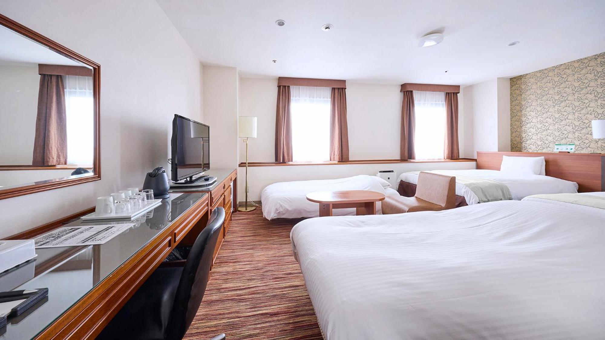 Vessel Inn Yachiyo Katsudai Station Extérieur photo
